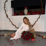Adixia Romaniello Instagram - Merci d’être mon rocher, mon bonheur et merci pour tout l’amour et la joie que tu apportes dans ma vie ❤️🌹#ValentinesDay @simon_feraud