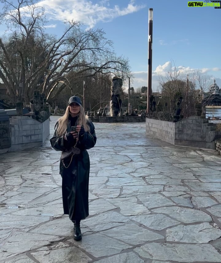 Adixia Romaniello Instagram - Voyager en 5 minutes Γ @pairidaizaofficial ππ«ΆπΌπ² Pairi Daiza