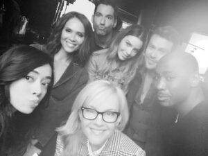 Aimee Garcia Instagram - Sending love to all our #Lucifer fans around the world!!! 💜🌍🌏🌎💜@officialtomellis @laurengerman @lesleyannbrandt @dbwofficial @kevinmalejandro @rachaeleharris @scarlye07 @inbarlavi #LuciferSeason4 on @netflix NOW!! 😈💋