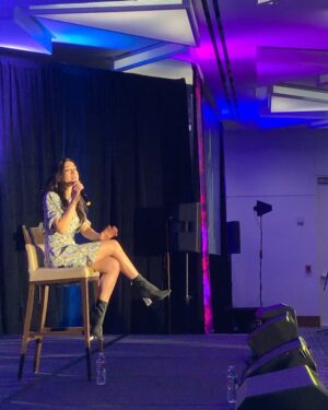 Aimee Garcia Instagram - Reunited w my #Lucifer family & it felt soooo good @dbwofficial @lesleyannbrandt @inbarlavi 💃🏽🕺🏾Thx @creationent ... talked about my mom flirting w #Supernatural boys 🙄, dork danced, practiced Spanish & French 🤗 & got my HUGS for the week 🙆🏽‍♀️ Thx for coming out from Brazil, Australia, New Zealand, Mexico, Canada, east coast, San Diego & LA!!! 🙏🏽💜💜💜 #Lucicon @lucifernetflix