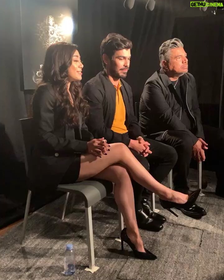 Aimee Garcia Instagram - So much fun at #ElChicano press junket w these two 😂🤦🏽♀️😂 @georgelopez @raulcastillo @elchicanofilm in THEATERS May 3 🎥🖤🖤 Mondrian Los Angeles Hotel
