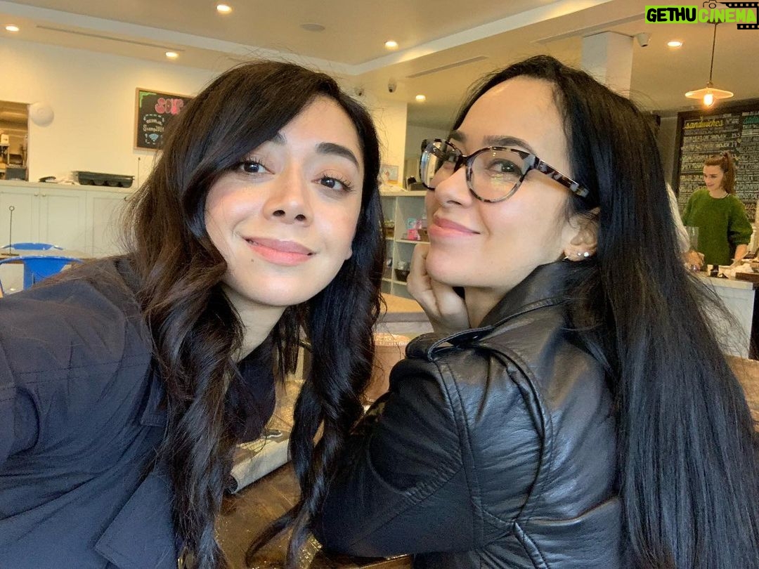 Aimee Garcia Instagram - HAPPY BIRTHDAY to this gem of a human @theajmendez you make everyone around you better. The world is lucky to have you 🥳🎁🎂🎊🎈