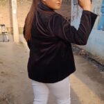 Akanksha Awasthi Instagram - Mann balwaan lagey chattaan Rahe maidaan mein aagey 🕶️ . . . . . . . . #movie #supercop #womenempowerment #women #work #bojpuri #shoot #actor #actorslife #acting #love #loveislove #reelsinstagram #instagram #reelitfeelit #reelkarofeelkaro Lucknow, Uttar Pradesh