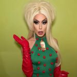 Alaska Thunderfuck Instagram - She is the reason for the season 🎄
