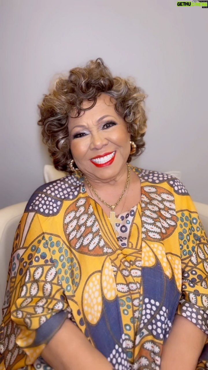 Alcione - 29.9K Likes - Feliz Dia Internacional das Mulheres!!!! (Alcione)