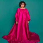 Alcione Instagram - Fotos de @leoaversa, que ilustraram a maravilhosa matéria de @eduvanini, capa da @elaoglobo de hoje! (Equipe) Styling: @lucasmagnof Produção executiva: @kgrativol Tratamento de imagem: @murillome Edição de arte: @mayu_estudio29 e @dushka_tanaka Maquiagem: @yannfernandes.makeup Cabelo: @oficialluizahelena Assistente de produção executiva: Cassia Farias Equipe Alcione Manager: @solangenazareth Assessoria de Imprensa: @eulaliafigueiredo5 @gloriabicho Produção Executiva: @veraamil Direção de Marketing: @carlosmarao Camareira: @rosanabaldez50
