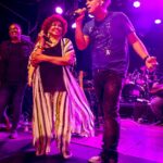 Alcione Instagram - Ontem fui prestigiar meu amigo @zericardooficial no show “Segue o Baile” e ainda encontrei meu filho @ferrugem e @bkttlapa, que adorei conhecer! Noite maravilhosa! (Alcione)