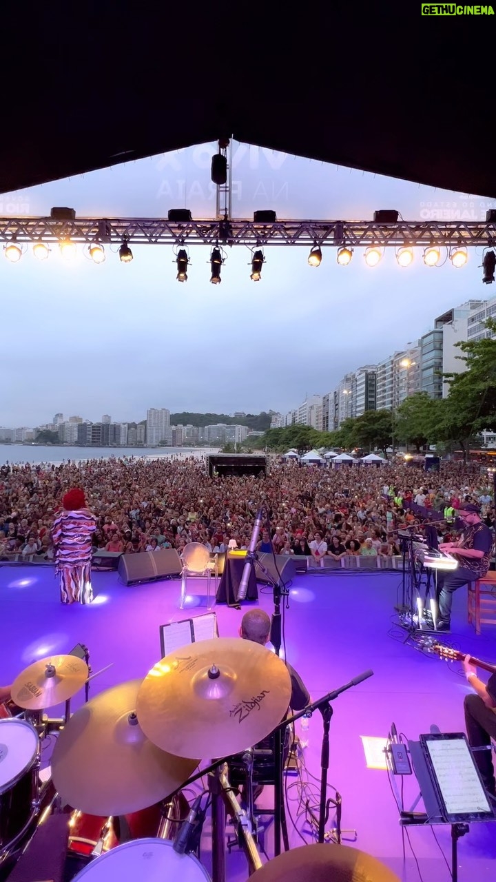 Alcione Instagram - Show maravilhoso em Niterói, para comemorarmos os 450 anos da cidade! Projeto @vivonapraia.rj! Obrigada pelo convite @vivo @sececrj @niteroipref @peckproducoes! (Alcione) 02/12 Navio Alexandre Pires 03/12 Navio Alexandre Pires 07/12 Corporativo | São Paulo/SP 08/12 Fielzone Neo Química | São Paulo/SP 09/12 Espaço T | Marília/SP 11/12 Participação Botequim Cidade do Samba | Rio de Janeiro/RJ 15/12 Espaço Hall | Rio de Janeiro/RJ 17/12 Festival Psica | Belém/PA 23/12 Via Music Hall | São João de Meriti/RJ