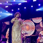 Alcione Instagram - Tenho muito a agradecer ao Rio de Janeiro, pois aqui construí minha vida, minha carreira… A noite de ontem foi especial: o @qualistage lotado de energia positiva, grandes e amados amigos comigo, como @karinah e as visitas surpresas de @zecapagodinho @leojaimeoficial, a recepção impecável da produção da casa, sob o comando da queria Guacira… Enfim, inesquecível!!!! (Alcione) 08/03 Espaço Unimed | São Paulo/SP 09/03 Mirante do Paço | Recife/PE 23/03 Ginásio Nilson Nelson | Brasília/DF 24/03 Casa de Portugal | Teresópolis/RJ 28/03 Clube Tuiuti | Cascavel/PR 30/03 Centro de Convenções Cataratas | Foz do Iguaçu/PR