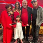 Alcione Instagram - Que dia especial uma honra!! Dia para ficar na memória @alcioneamarrom @zbaleiro @leojaimeoficial @saraholiveira