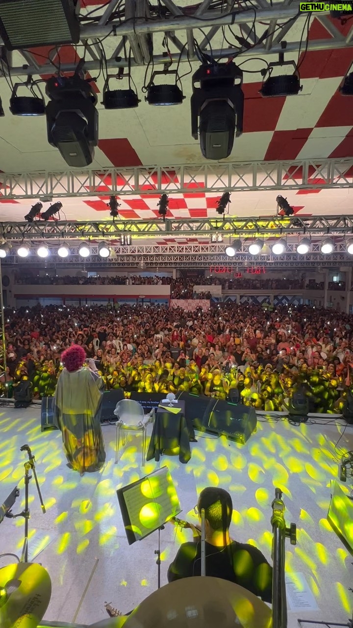 Alcione Instagram - Sobre ontem: show maravilhoso na Quadra da @portodapedraoficial! (Equipe) 04/11 Festival Rock The Mountain | Petrópolis/RJ 10/11 Arena Hall | Belo Horizonte/MG 11/11 Festival Rock The Mountain | Petrópolis/RJ 17/11 FMM23 Lagoa da Jansen | São Luís/MA 18/11 Vibra São Paulo | São Paulo/SP 19/11 Festival AfroPunk | Salvador/BA 24/11 Auditório Araújo Vianna | Porto Alegre/RS 26/11 Vivo Na Praia (Icaraí) | Niterói/RJ São Gonçalo, Rio de Janeiro, Brasil