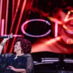 Alcione Instagram - Ontem: @vibrasaopaulo lotado para festejar os 50 anos de carreira da Marrom, em um show inesquecível! (Equipe) @opusentretenimento Fotos: @giupera