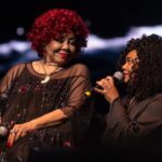 Alcione Instagram - Ontem: @vibrasaopaulo lotado para festejar os 50 anos de carreira da Marrom, em um show inesquecível! (Equipe) @opusentretenimento Fotos: @giupera