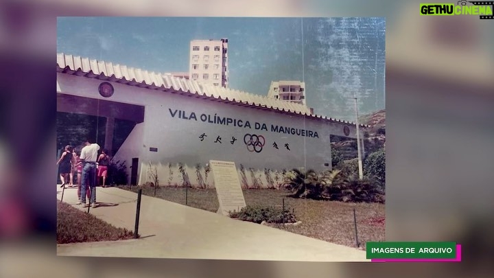 Alcione Instagram - 35 anos do Programa Social da Mangueira – Uma escola de vida Uma escola de samba é muito mais do que simplesmente carnaval. A sua representatividade ultrapassa os valores culturais referentes às suas propostas iniciais na vida de sua comunidade e torna-se referência na vida corrida e nas preocupações pertinentes a sobrevivência. A Mangueira sabe da importância de seu papel e desenvolve há trinta e cinco anos um premiado programa social. É hoje um dos mais importantes projetos do terceiro setor em todo o mundo e tem atraído parceiros importante ao longo do tempo com atividades esportivas, sociais e educacionais. Sempre formando cidadãos com autonomia através de um reconhecido modelo de combate à desigualdade social. São mais de 3500 beneficiados nas áreas da educação, esporte, cultura, saúde, capacitação profissional e inclusão. Salve a Estação Primeira de Mangueira! Salve o Programa Social da Mangueira! #mangueira #vilaolimpicadamangueira #programasocialmangueira #aniversario #35anos #verdeerosa #escoladevida #esporte #cidadania Vila Olímpica Da Mangueira