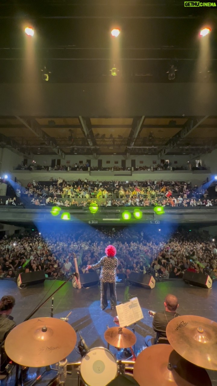 Alcione - 30K Likes - Obrigada, meu Rio!!!! Já estava com saudades de cantar no @vivoriorj e, ainda mais, para vocês!
Amanhã temos novo encontro, com casa esgotada. Espero vocês!!!! (Alcione)
02/09 Vivo Rio | Rio de Janeiro/RJ (Esgotado)
08/09 Praça Maria Aragão | São Luís/MA
09/09 AIPERJ | Itaboraí/RJ
15/09 Parque Solon de Lucena | João Pessoa/PB
16/09 Farma Conde Arena | São José dos Campos/ SP
23/09 Corporativo | Brasília/DF
30/09 Festival Mormaço | Boa Vista/RR