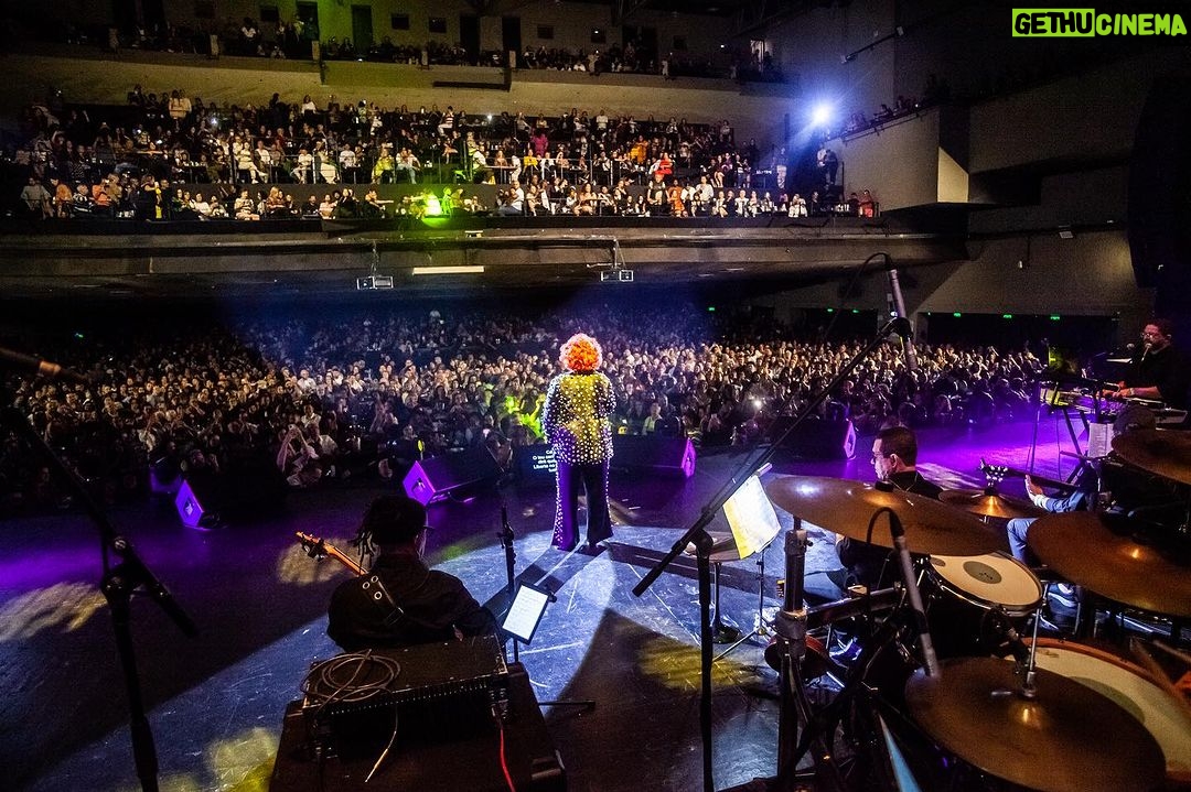 Alcione Instagram - Cliques dos shows do fim de semana no @vivoriorj: arraste para o lado e confira! Fotos por @eliseufiuza (Equipe) 08/09 Praça Maria Aragão | São Luís/MA 09/09 AIPERJ | Itaboraí/RJ 15/09 Parque Solon de Lucena | João Pessoa/PB 16/09 Farma Conde Arena | São José dos Campos/ SP 23/09 Corporativo | Brasília/DF 30/09 Festival Mormaço | Boa Vista/RR Vivo Rio