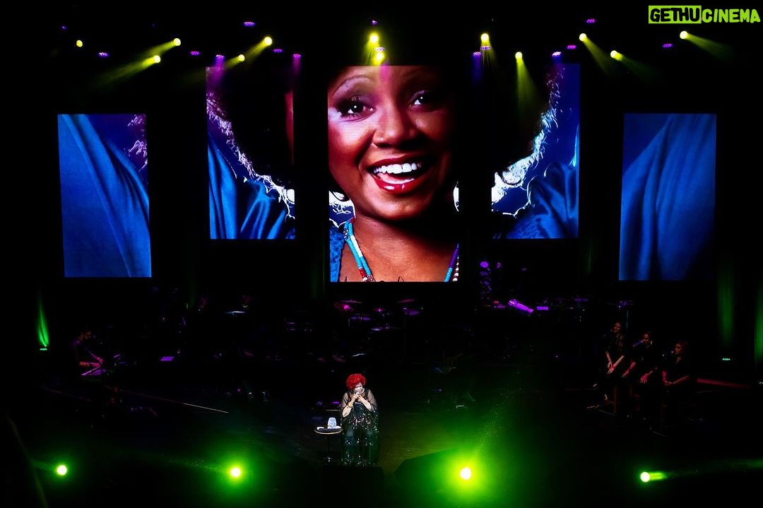 Alcione Instagram - Cliques dos shows do fim de semana no @vivoriorj: arraste para o lado e confira! Fotos por @eliseufiuza (Equipe) 08/09 Praça Maria Aragão | São Luís/MA 09/09 AIPERJ | Itaboraí/RJ 15/09 Parque Solon de Lucena | João Pessoa/PB 16/09 Farma Conde Arena | São José dos Campos/ SP 23/09 Corporativo | Brasília/DF 30/09 Festival Mormaço | Boa Vista/RR Vivo Rio