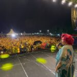 Alcione Instagram - Começando a semana com essa linda lembrança do show de Sábado em Floripa, @festivalsarava repleto de axé, mesmo com as fortes chuvas! (Equipe) 27/01 Viveri Eventi | Araçatuba/SP 31/01 e 01/02 Show de Verão Mangueira Vivo Rio | Rio de Janeiro/RJ 03/02 Feijoada da Mangueira | Rio de Janeiro/RJ 04/02 Ensaio Técnico da Mangueira 04/02 Participação Show Zeca Pagodinho Engenhão | Rio de Janeiro/RJ 10/02 Camarote Rio Exxperience Sapucaí | Rio de Janeiro/RJ 11/02 Camarote Rio Exxperience Sapucaí | Rio de Janeiro/RJ 12/02 Desfile da Mangueira 13/02 Desfile da Mangueira do Amanhã 17/02 Desfile das Campeãs 25/02 Fazenda Lalu | Nova Iguaçu/RJ