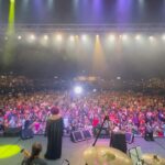 Alcione Instagram - E assim, vamos ao último show de 2023! Marrom, ao vivo, no palco do @viamusichall! (Equipe) 20/01 Festival Saravá | Florianópolis/SC 27/01 Viveri Eventi | Araçatuba/SP 28/01 Ensaio Técnico da Mangueira 31/01 e 01/02 Show de Verão Mangueira Vivo Rio | Rio de Janeiro/RJ Via Music Hall