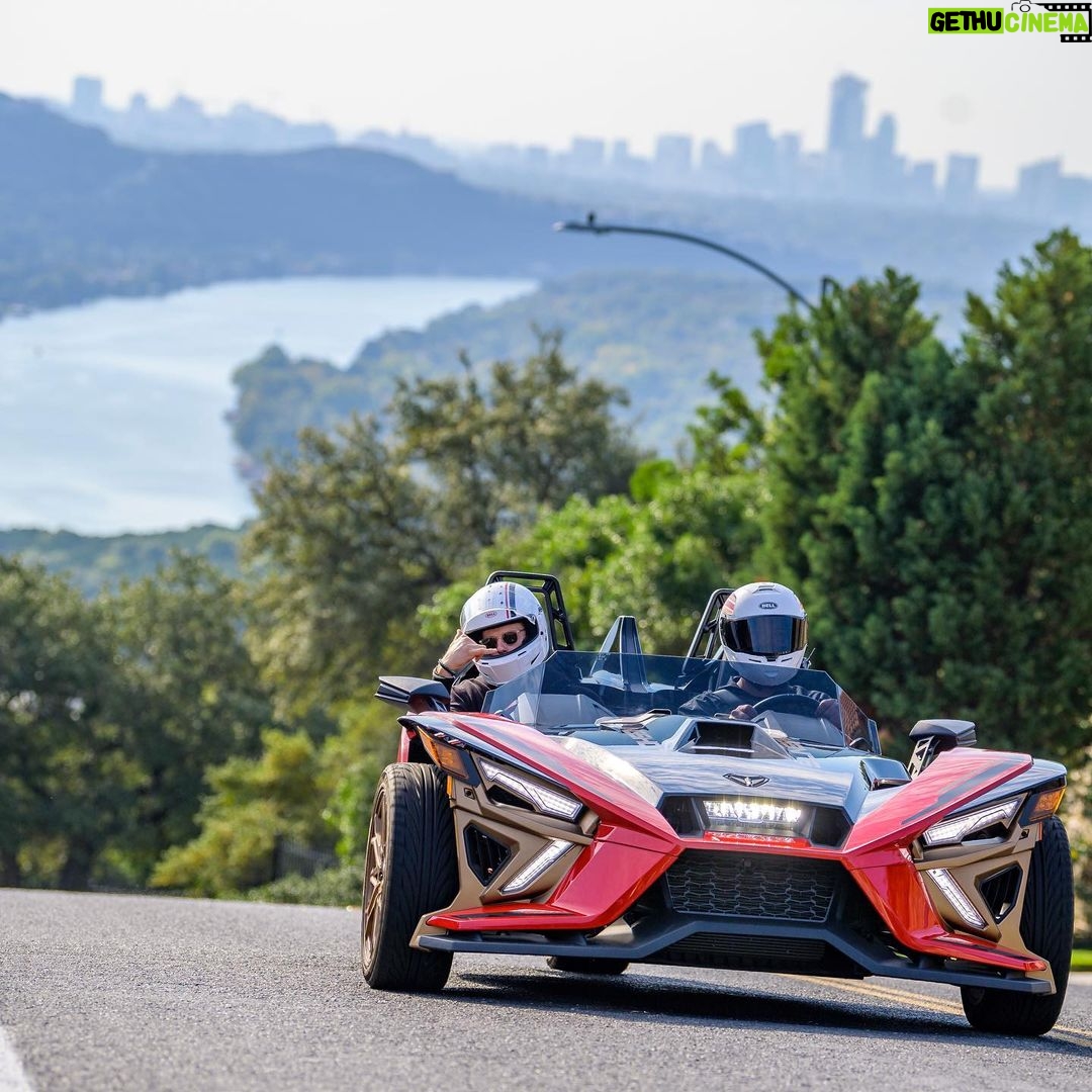 Alexander Ludwig Instagram - Apparently I only have one hand signal- hard not to geek out on these things- thank you @polarisslingshot for an awesome day #makeyourmark #polarisslingshot