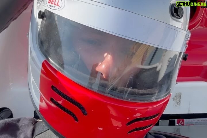 Alexander Ludwig Instagram - BAHRAIN 🏁 Bahrain International Circuit