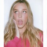 Alexandra Cooper Instagram - UNWELL IN AUSTIN, who will I see at the @unwell house tonight?? 👏you might see some familiar faces…😉 Austin, Texas