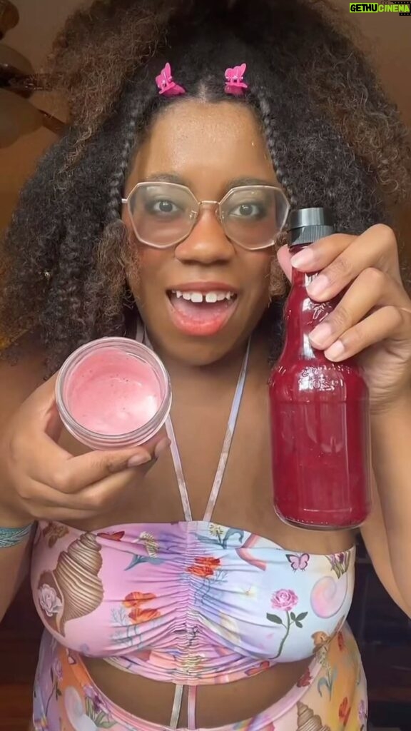 Alexis Nikole Nelson Instagram - To answer the top 2 questions from when I posted this on the clock app! ChokeBerry and ChokeCherry are different fruits! But as long as you mind the pits in the chokeCherries you can make this sauce with them, too! Also the bathing suit is from @samanthapleet!! Let me know any other Q’s you may have in le comments 💕✨🌶 Columbus, Ohio