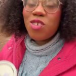 Alexis Nikole Nelson Instagram - Okay NO ONE IN TOWN SAID ANYTHING ABOUT THE LIPSTICK ON MY TEETH 😭 CMON YALL 🤣 Martha's Vineyard