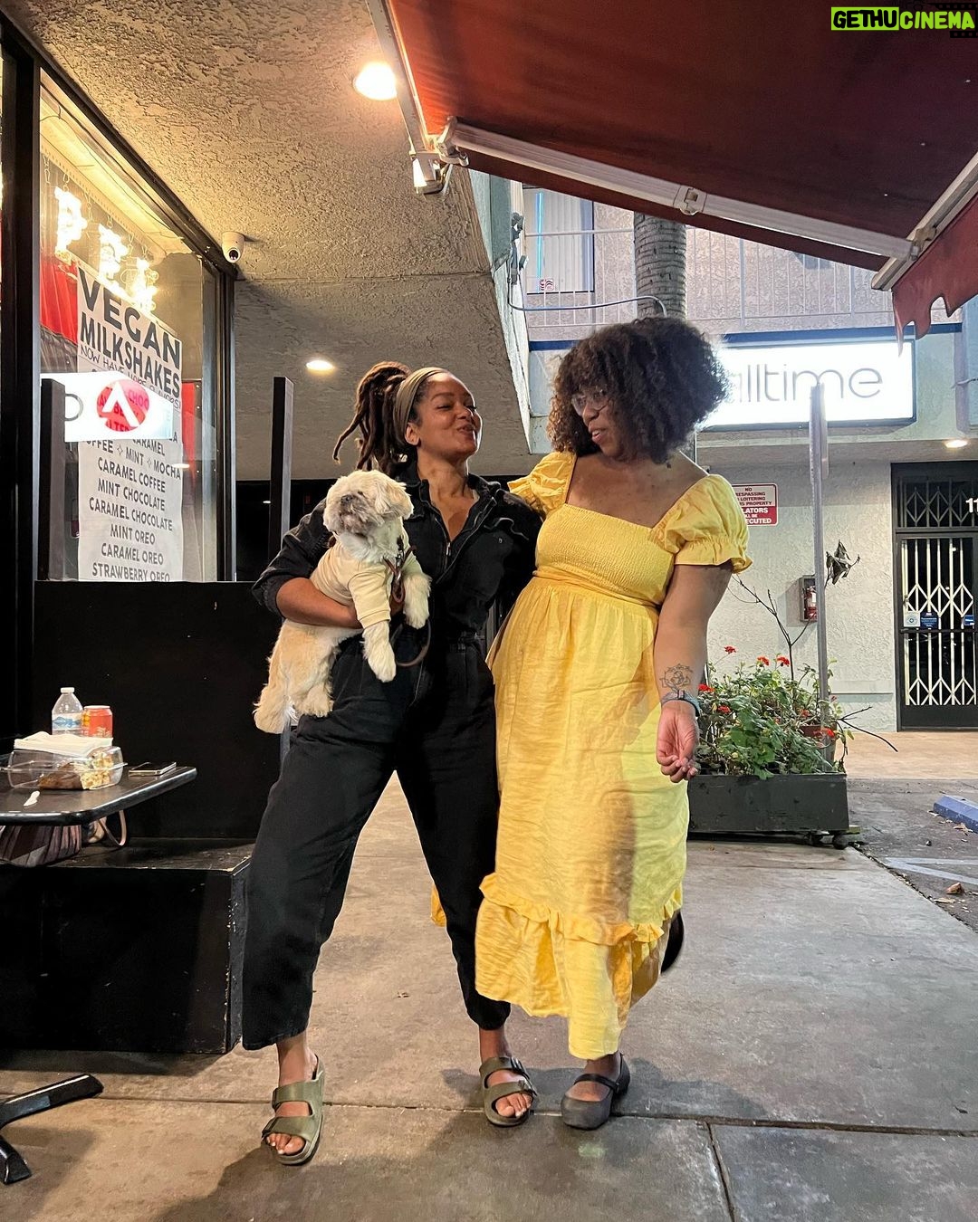 Alexis Nikole Nelson Instagram - California photo dump!! I got to see so many wonderful people and work on a thing that Iβm ALMOST ALLOWED TO TELL YOU ABOUT ππ also trying to be better about sharing outfit deets because for some reason some of yβall like my sense of style π₯°