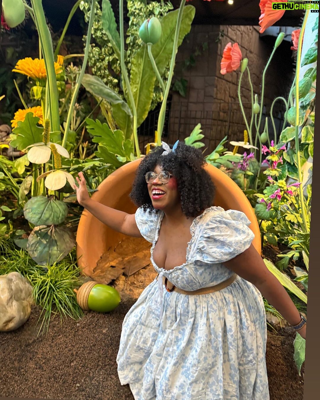 Alexis Nikole Nelson Instagram - First Japan photo dump ft. Tokyo and also Ghibli Park (no one was taking pics in the Princess Kaguya section which was so confusing to me!!??) and also the umeboshi onigiri π that I ate pretty much every day Ueno Park, Tokyo, Japan