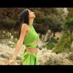 Aleyna Solaker Instagram - Turkcell Dergilik ve tüm dijital platformlardan ulaşabilirsiniz💜✨ @gardiropmagazin #gardiropmagazin Genel Yayın Yönetmeni: @gulay_ozdemir Video: @onur.sahinogluu Röportaj: @ybugraleventt Moda Direktörü: @caglakucukdereli Styling: @busraissik Kapak kıyafeti: @maat_clothing.tr Saç ve Makyaj: @utkuagagilofficiall @fundaaslangoren Fotoğraf Asistanı: @ugursariduran Marka İletişimi: @mine.gunduz Prodüksiyon: @nutekstudio Mekân @peacockbeachofficial  Basın: @ggmanagements