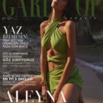 Aleyna Solaker Instagram - Cok! 💜 @gardiropmagazin #gardiropmagazin Genel Yayın Yönetmeni: @gulay_ozdemir Fotoğraflar: @serhathayri Röportaj: @ybugraleventt Moda Direktörü: @caglakucukdereli Styling: @busraissik Kapak kıyafeti: @maat_clothing.tr Saç ve Makyaj: @utkuagagilofficiall @fundaaslangoren Fotoğraf Asistanı: @ugursariduran Marka İletişimi: @mine.gunduz Prodüksiyon: @nutekstudio Mekân: @peacockbeachofficial Basın: @ggmanagements