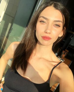 Aleyna Solaker Instagram - ☀️