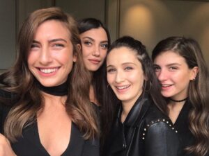Aleyna Solaker Instagram - 🌸💜