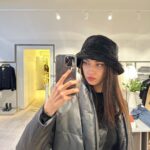 Aleyna Solaker Instagram - 🖤