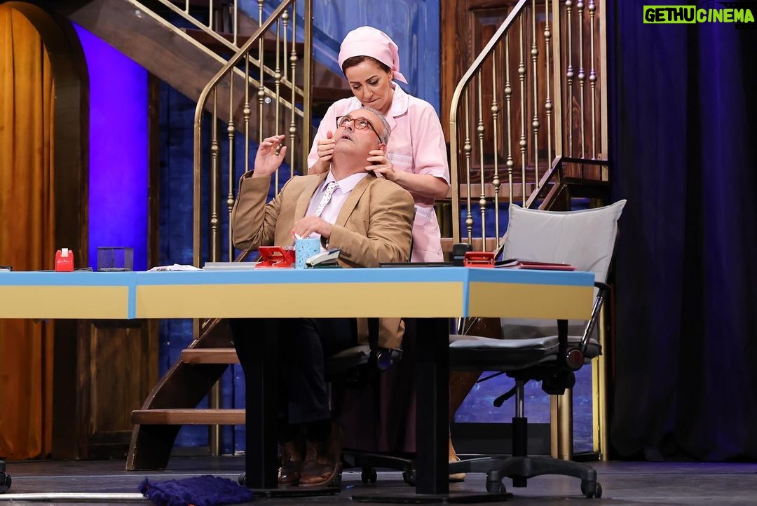 Ali Sunal Instagram - Evet efendim yepyeni bölüm bu akşam @showtv ‘de kaçırmayın. @guldurguldur