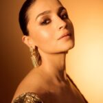 Alia Bhatt Instagram – glamadrama 🫒