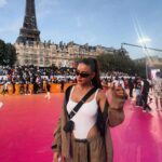 Alix Desmoineaux Instagram - Category is : Sporty ⚽️ @impulstar @instagram @meta Outfit: @bbcicecream @radical.pr Ponytail: @royalextension Paris, France