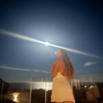 Alix Desmoineaux Instagram - Talking to the super moon 🌖🛸 Cassis