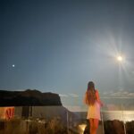 Alix Desmoineaux Instagram - Talking to the super moon 🌖🛸 Cassis