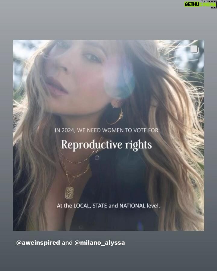 Alyssa Milano Instagram - Check you voter registration! I designed these two pieces of jewelry with @aweinspired. For a limited time they are available at aweinspired.com. 100% of the proceeds go to Planned Parenthood and Girl Up. β€οΈπ€πΌπ