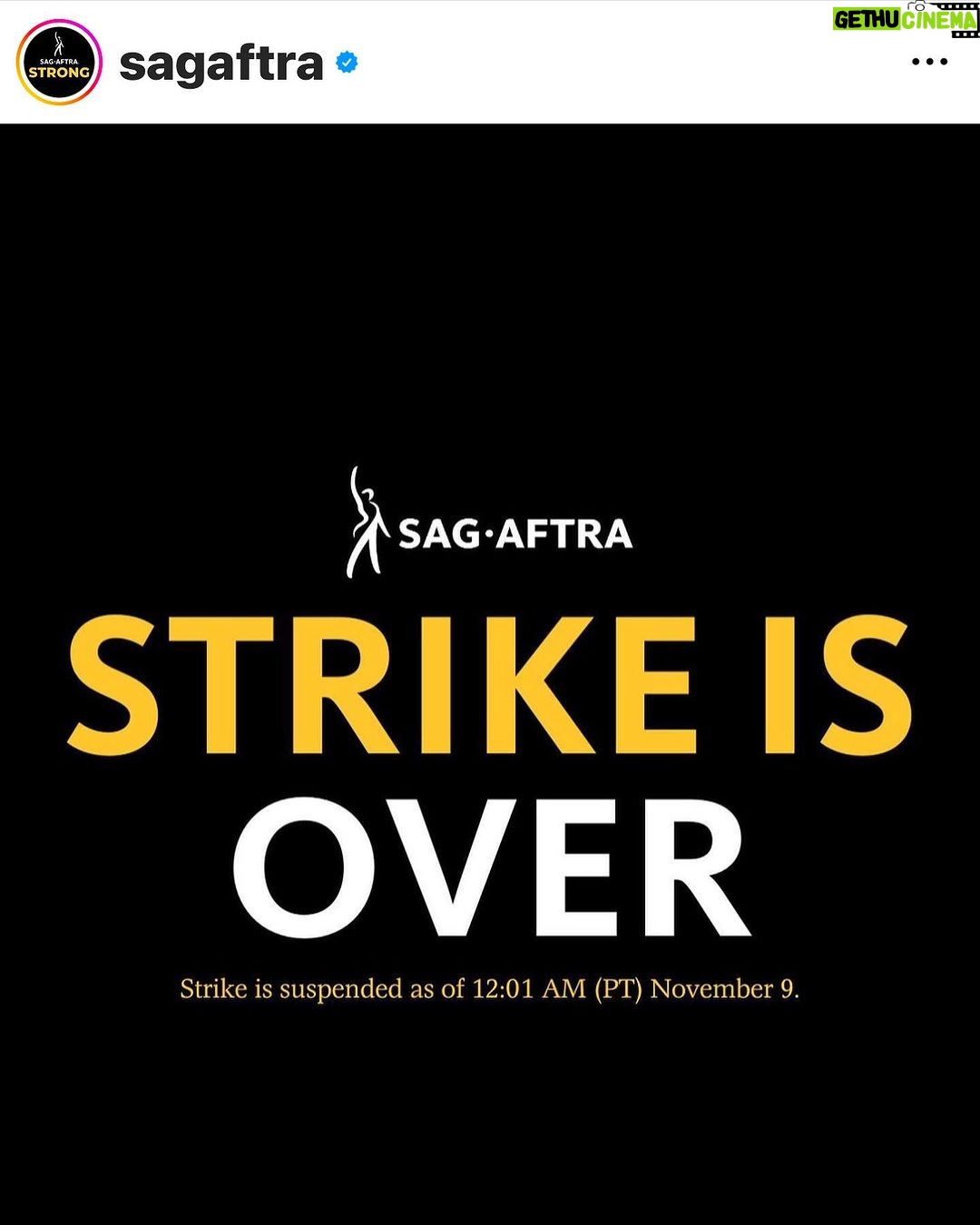 Alyssa Milano Instagram - Let’s go. Many thanks to all who fought for a fair contract and to everyone who stood by our side. #unionstrong