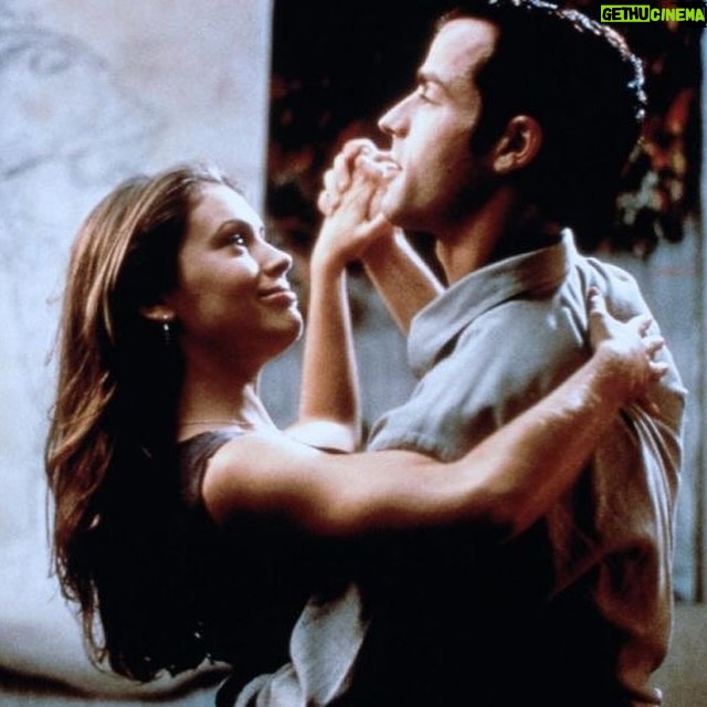 Alyssa Milano Instagram - #tbt Name that movie.