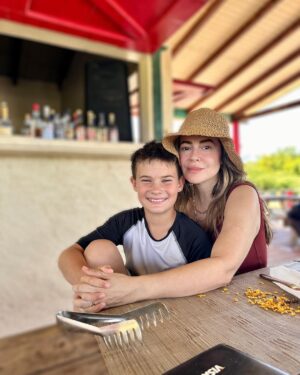 Alyssa Milano Instagram - #nationalsonday you say? Don’t mind if I do! @milobugliari, there are no words. You make my heart swell with pride. Everything in my life happened so I would be ready for you. Someday I’ll tell you all the stories, son. I love you. -mommy #morherhood