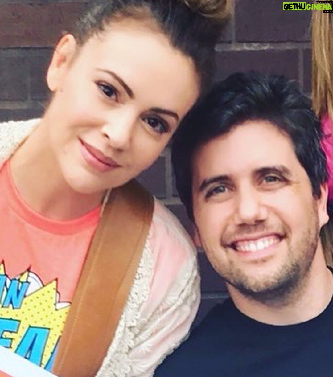 Alyssa Milano Instagram - I’ve started to write this post four different times. And the truth is—there are no words to do Ady Justice. So forgive me as I try to stumble my way through this one. There are two people who changed me profoundly in my humanitarianism—the first was Ryan White and the second was Ady Barkan. Ady taught me to remember to be active in my activism. He taught me to keep showing up no matter how exhausted or heartbroken you feel. He taught me this by just being himself—with his big, beautiful heart and his fearless, tenacious, spirit. He fought (and fought) tirelessly for Medicare For All. He started @beahero with the simple principle that “here in the richest country in the world, and everywhere, we believe health care should be a human right. Everyone should have the care they need, no matter who they are, where they live, what job they have or whether they have a job at all. Our team takes on critical fights to transform America’s healthcare system so that it guarantees all of us the care and dignity we deserve.” I had the privilege to march, rally, protest and advocate by his side against many injustices. I watched in awe of his steadfast, unapologetic, leadership. He changed the world with his compassion and empathy. And he never said no! I grew in his light. It was warm and safe. I love him very much. I won’t use that verb in the past tense for Ady. His impact on the world is eternal. My complete and total love and light to Rachael and the kids and all who love him. May his memory be a blessing.