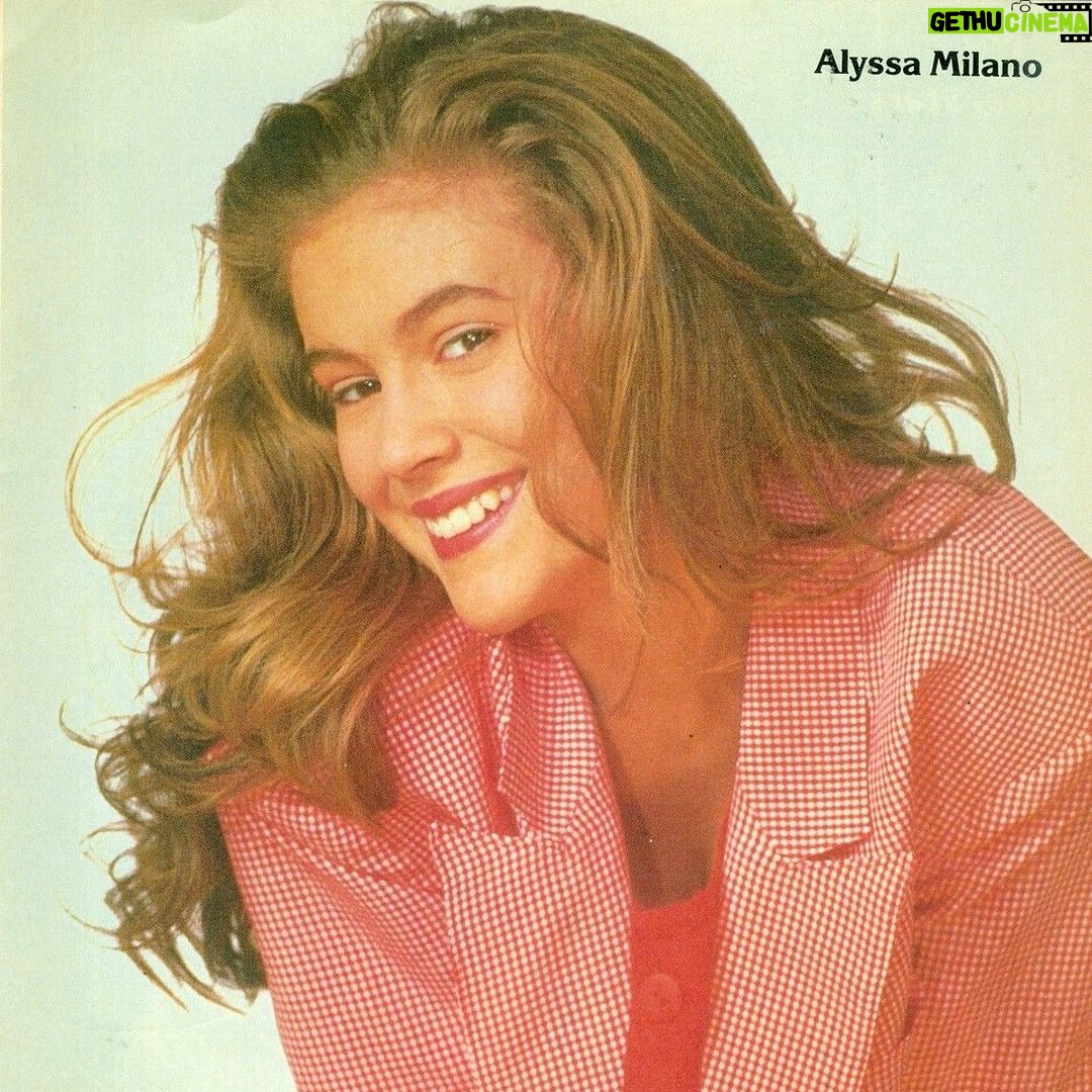 Alyssa Milano Instagram - 16 magazine #tbt❤️ 🐞🍓