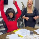 Amara 'La Negra' Instagram - I did it! I Made it! Lo Hice! Lo Logre!