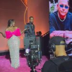 Amara ‘La Negra’ Instagram – Gracias al Público por tanto Amor y tanto cariño los Amo! Que lindo me sentí llegar a la alfombra de @premiolonuestro y sentir esa energía del público! Estoy enfocada y trabajando bien Duro! Este año voy a dar de qué hablar! Apenas estamos empezando! @safaree This is just the beginning of great things to come! Welcome to my world! You officially Latino Now! Let’s Keep Letting our light Shine Bright!
Designer: @valentinoomar 
PR: @justvladyg 
Ft: @safaree #SAFARI Link on bio Download it now!