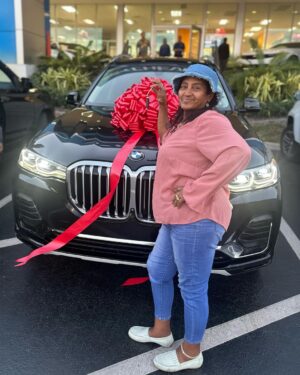 Amara 'La Negra' Instagram - Te Mereces Eso y mucho Más! @mamianalamama1 I love you mami! Nunca me Olvidaré de los Tiempos Que No Teníamos Ni para un Carro! Cuando un Transportation era un Sueño para no andar a pie. Me siento orgullosa de poder darte la Vida que te mereces porque nunca me olvidaré de donde vengo y todos los Sacrificios que hicistes y continúas haciendo por mi! Yo sé que no es fácil pero quiero que siempre sepas que estoy agradecida. 

You deserve that and much more! @mamianalamama1 I love you mommy! I'll Never Forget the Times We Didn't Even Have a Car!. I feel proud to be able to give you the Life you deserve because I will never forget where I come from and all the Sacrifices you made and continue to make for me and my girls. I know it's not easy but I want you to always know that I am grateful.