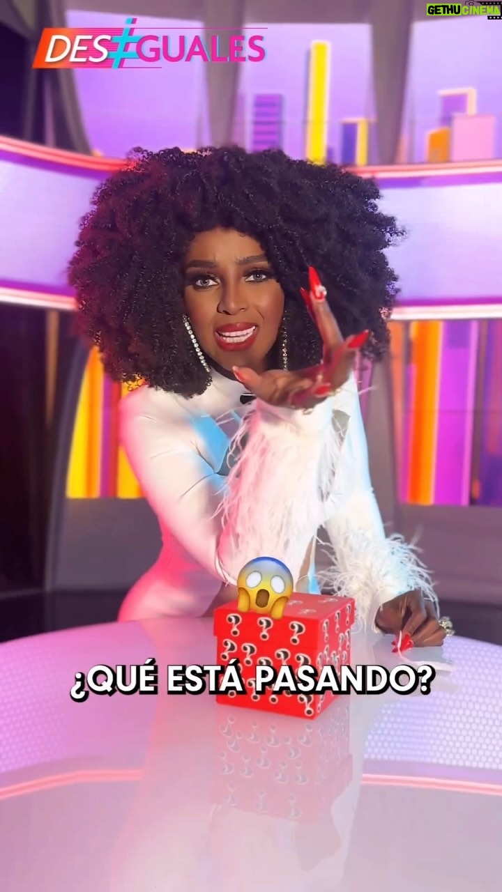 Amara 'La Negra' Instagram - No te pierdas a @amaralanegraaln en @Desiguales.TV 🤩👏Gran estreno el lunes 19 de febrero a las 2P/1C por Univision. #DesigualesTV @univision Dress: @allthingscherish